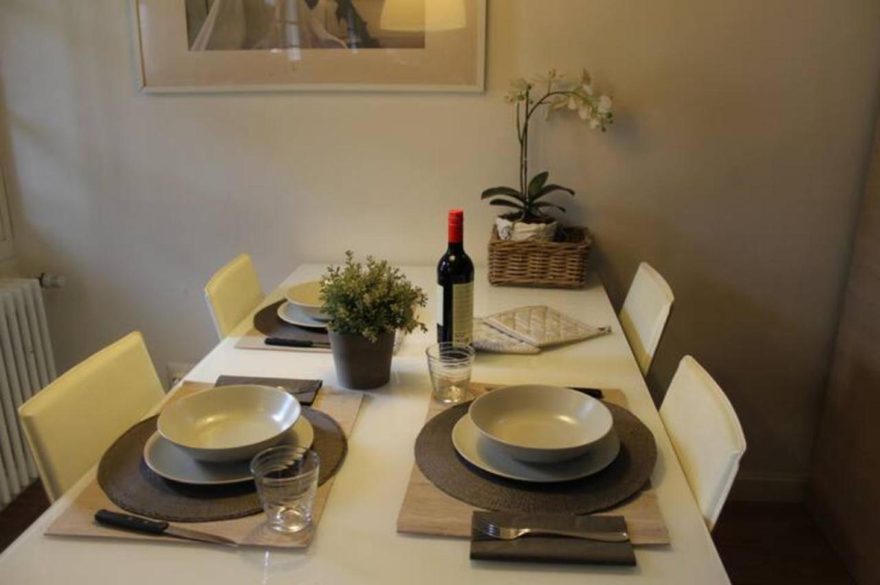 Cosy Flat In The Heart Of ฟลอเรนซ์ ภายนอก รูปภาพ