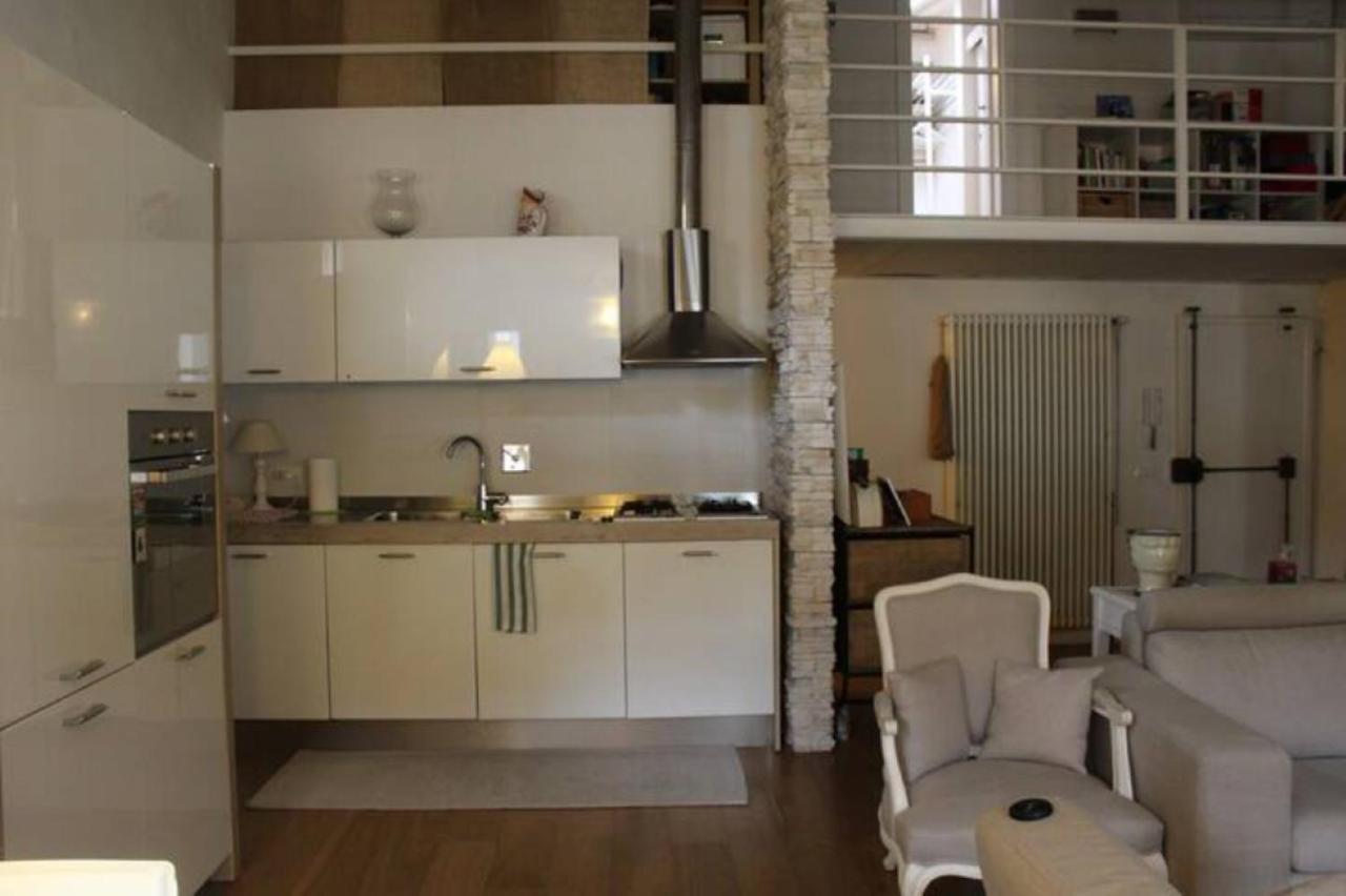 Cosy Flat In The Heart Of ฟลอเรนซ์ ภายนอก รูปภาพ